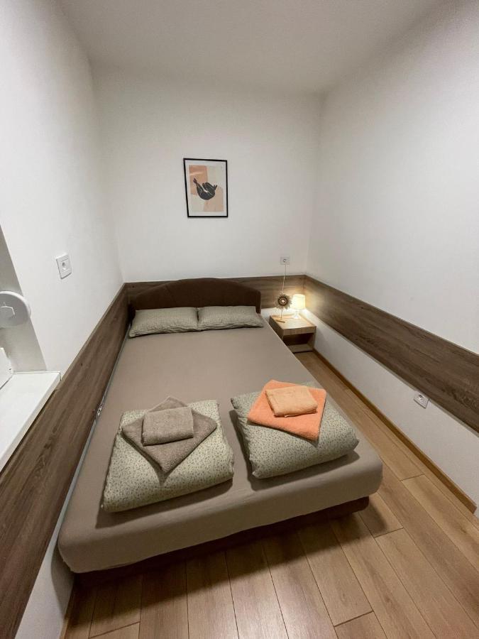 Apartman Mik Nowy Sad Zewnętrze zdjęcie
